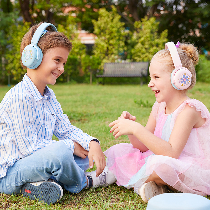 Children's Bluetooth Headphones For Students Ear Protection Online Learning Noise Reduction With Microphone English Listening Gift